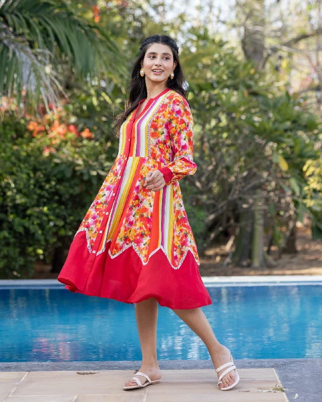 Pleated Women Dress with a Timeless and Elegant Texture Pleated Women Dress with a Timeless and Elegant Texture Red Stripe & Floral Dress Pleated Women Dress with a Timeless and Elegant Texture Pleated Women Dress with a Timeless and Elegant Texture Red Stripe & Floral Dress