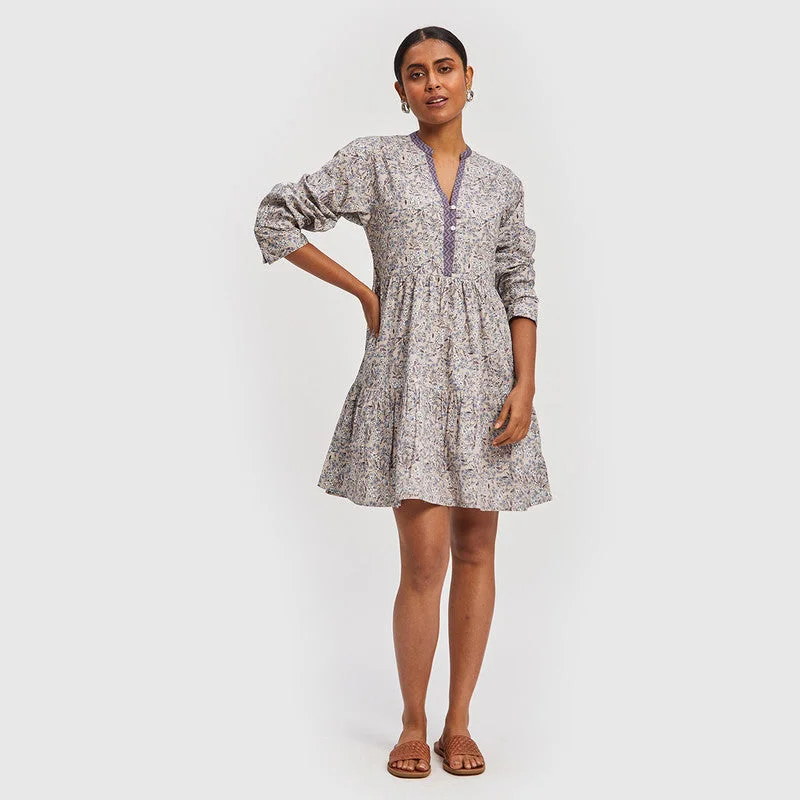 Mermaid - Style Women Dress with a Fitted Silhouette for Special Occasions Mermaid - Style Women Dress with a Fitted Silhouette for Special Occasions Cotton Poplin Short Dress | Tiered Dress | Floral Print | Beige Mermaid - Style Women Dress with a Fitted Silhouette for Special Occasions Mermaid - Style Women Dress with a Fitted Silhouette for Special Occasions Cotton Poplin Short Dress | Tiered Dress | Floral Print | Beige