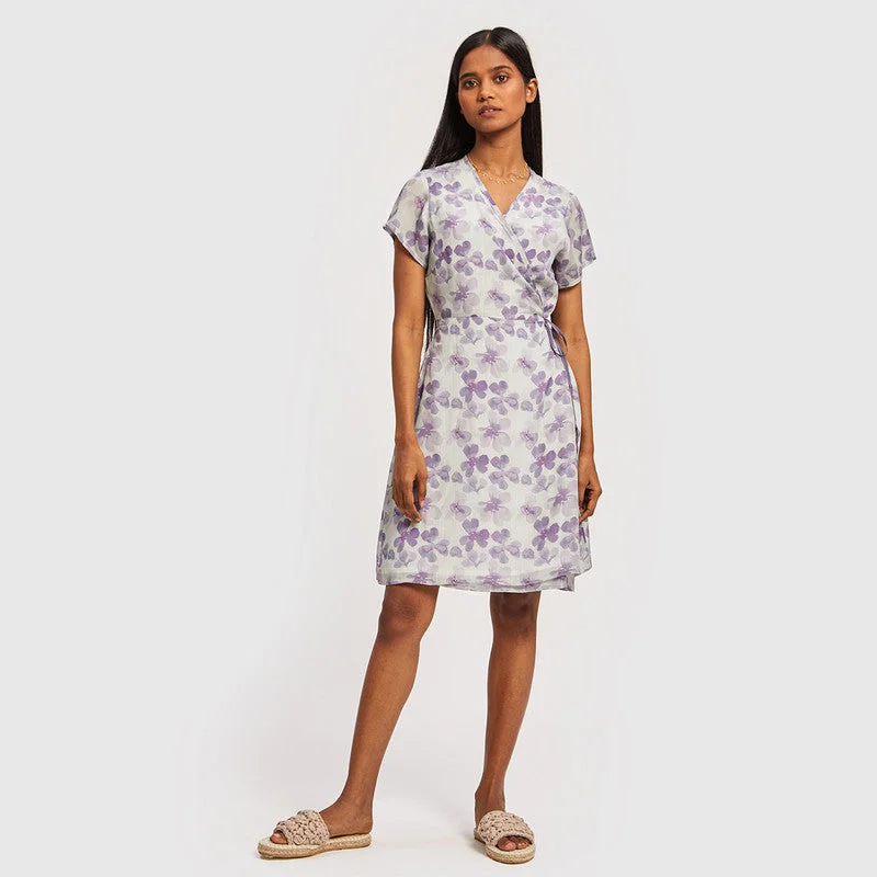 Halter Neck Women Dress to Show Off the Shoulders and Neckline Halter Neck Women Dress to Show Off the Shoulders and Neckline Women Short Wrap Dress | Bemberg Crepe & Tencel | Purple Halter Neck Women Dress to Show Off the Shoulders and Neckline Halter Neck Women Dress to Show Off the Shoulders and Neckline Women Short Wrap Dress | Bemberg Crepe & Tencel | Purple