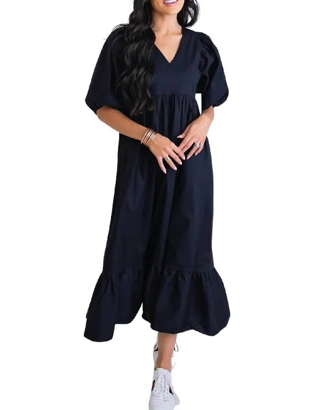 Ball Gown Women Dress with a Full Skirt for a Princess - like Look Ball Gown Women Dress with a Full Skirt for a Princess - like Look SOLID POPLIN V-NECK MAXI DRESS in Black