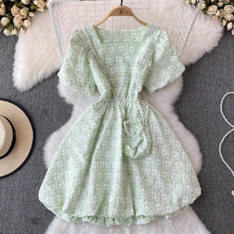 Wrap - Style Women Dress with Adjustable Fit for All Body Types Wrap - Style Women Dress with Adjustable Fit for All Body Types Susaine floral statement dress with bag