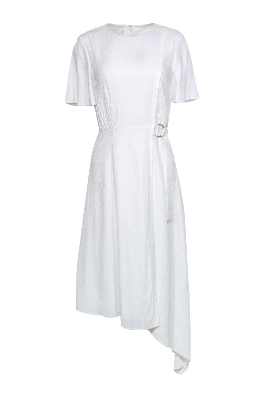 Plus Size Women Dress with a Flattering A - Line Cut for Comfort and Style Plus Size Women Dress with a Flattering A - Line Cut for Comfort and Style Ted Baker - White Textured Fit & Flare Midi Dress w/ Side Buckle Sz 4