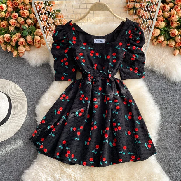 Wrap - Style Women Dress with Adjustable Fit for All Body Types Wrap - Style Women Dress with Adjustable Fit for All Body Types Thaton Floral Dress