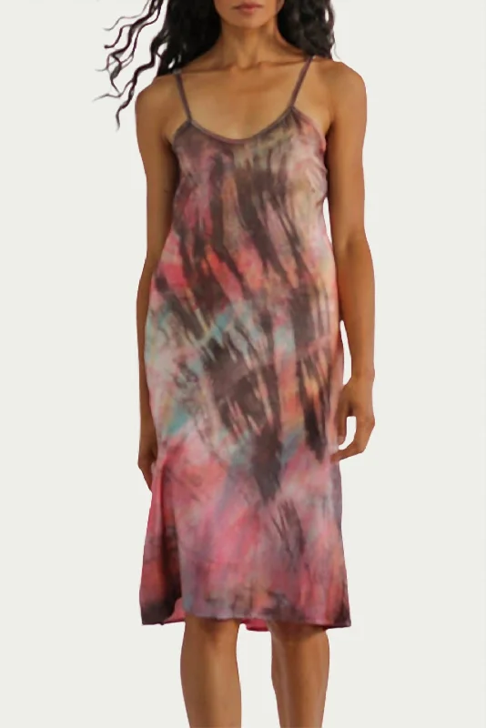 Backless Women Dress for a Sexy and Alluring Look at Evening Events Backless Women Dress for a Sexy and Alluring Look at Evening Events Tie-Dyed Silk Charmeuse Slip Dress in Multi Backless Women Dress for a Sexy and Alluring Look at Evening Events Backless Women Dress for a Sexy and Alluring Look at Evening Events Tie-Dyed Silk Charmeuse Slip Dress in Multi
