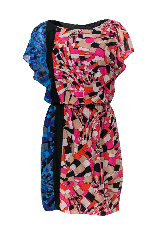Shift Women Dress with a Simple and Classic Design for Everyday Wear Shift Women Dress with a Simple and Classic Design for Everyday Wear Trina Turk - Pink & Blue Tile Printed Silk Dress Sz 6 Shift Women Dress with a Simple and Classic Design for Everyday Wear Shift Women Dress with a Simple and Classic Design for Everyday Wear Trina Turk - Pink & Blue Tile Printed Silk Dress Sz 6