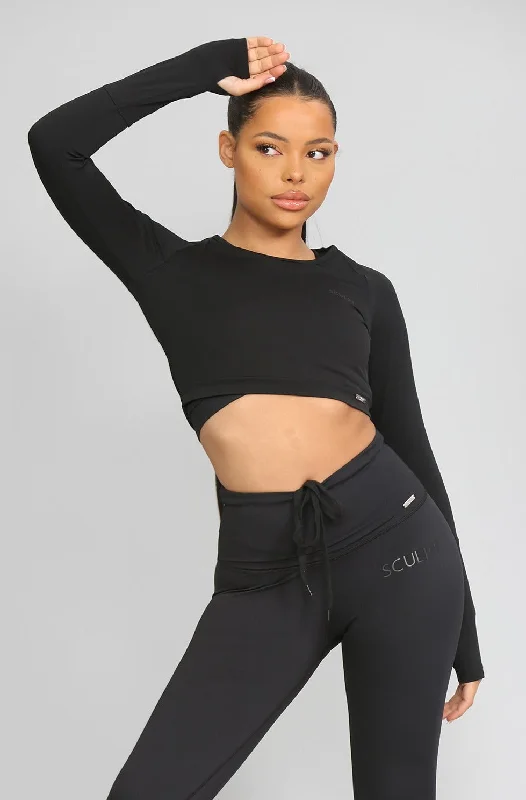plus size bras with good support Bra with a plus - size cup for fuller figures Signature Cropped Long Sleeved Top Black plus size bras with good support Bra with a plus - size cup for fuller figures Signature Cropped Long Sleeved Top Black
